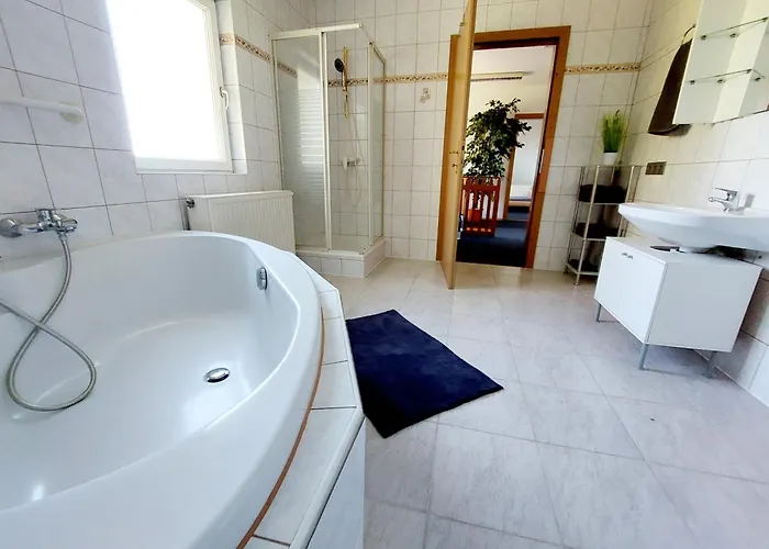 For 9 People 度假居 格拉茨